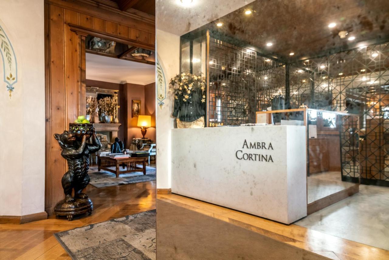 Ambra Cortina Luxury&Fashion Hotel Cortina dʼAmpezzo Exterior foto